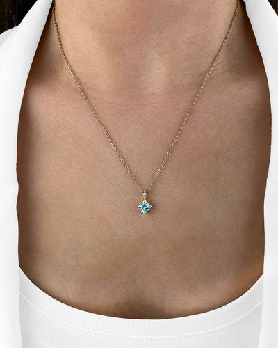 Damen Halskette Gold 585 Anhänger Blautopas 'Skye', Goldkette filigran viereckiger Anhänger mit Brillanten 0,014ct Echtgold 14k, dünne Goldkette 585er Gelbgold echt DANIEL CLIFFORD