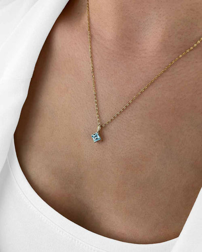 Damen Halskette Gold 585 Anhänger Blautopas 'Skye', Goldkette filigran viereckiger Anhänger mit Brillanten 0,014ct Echtgold 14k, dünne Goldkette 585er Gelbgold echt DANIEL CLIFFORD
