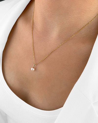 Damen Halskette Gold 375 Süßwasserzuchtperle Anhänger Perle weiß 'Marina', filigrane Goldkette 9k mit Perlenanhänger, Süßwasserzucht Perlenkette echt