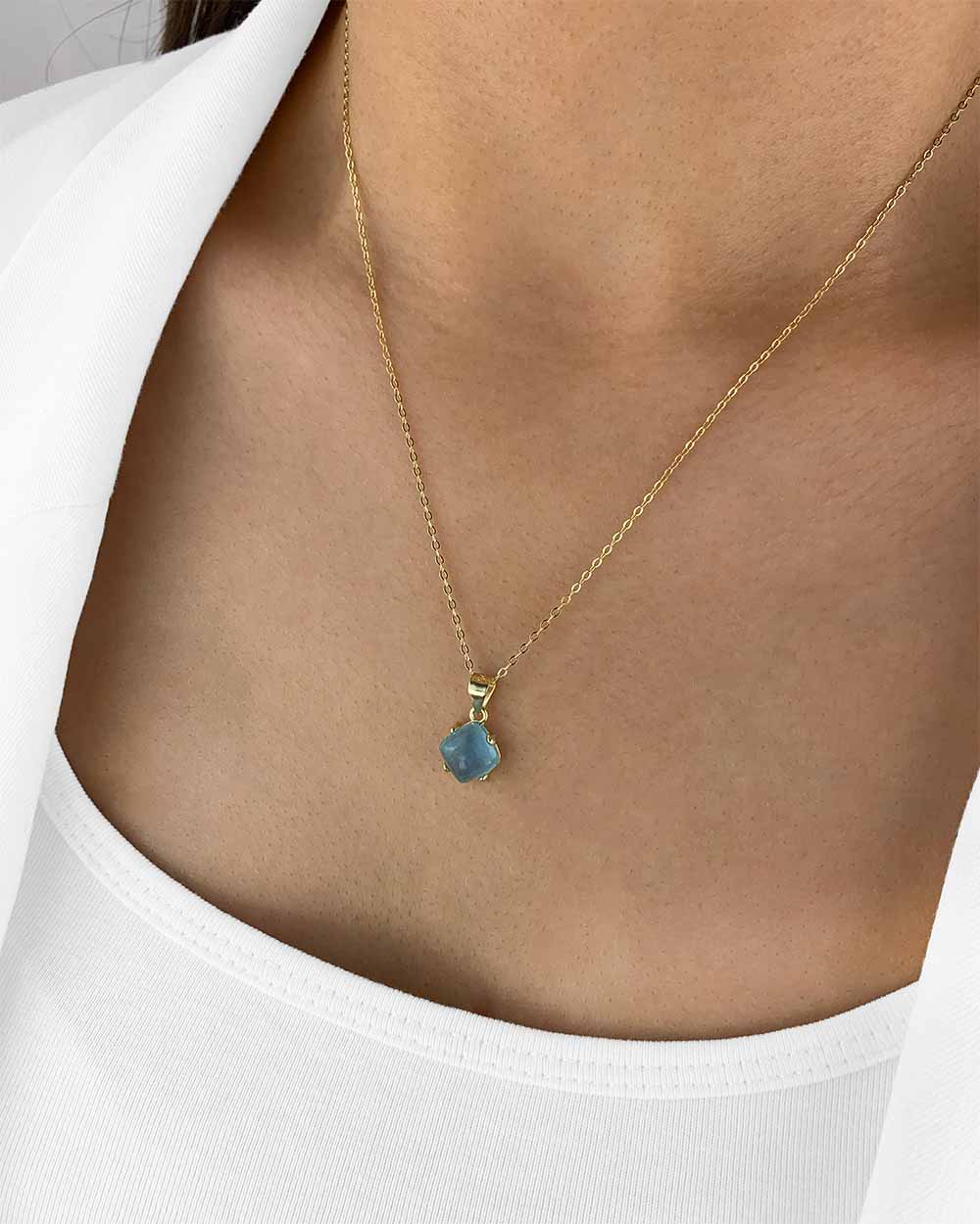 Damen Halskette Silber 925 vergoldet Edelstein Anhänger echt Aquamarin blau Aquamarinkette 'Leana', goldene Silberkette Aquamarinstein natürlich Kette