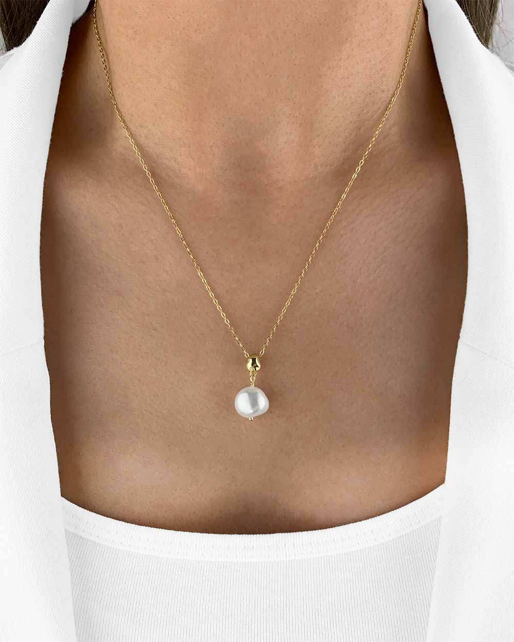 Damen Halskette Silber 925 vergoldet Anhänger 'Talina', Silberkette Perlenanhänger Kette mit einer Perle Barock Perlenkette 1 Süßwasserzuchtperle weiß