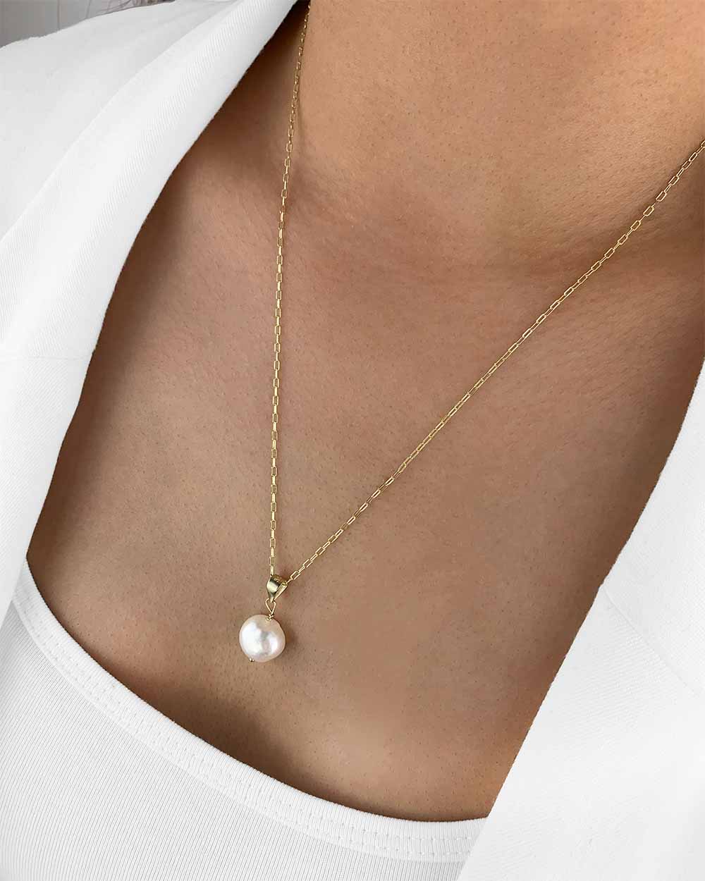 Damen Halskette Silber 925 vergoldet Anhänger 'Maribelle', Silberkette Perlenanhänger Kette eine Perle Barock Perlenkette 1 Süßwasserzuchtperle weiß