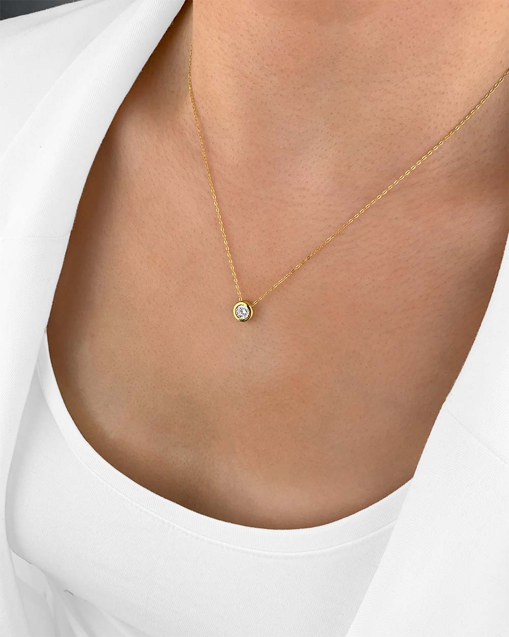 Damen Halskette Silber 925 Anhänger Kristall 'Una' vergoldet 18 Karat 45cm filigrane Silberkette dünn Solitär Anhänger rund Kette kleiner Stein schlicht, DANIEL CLIFFORD 