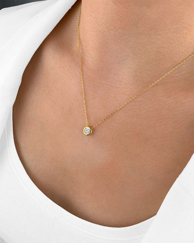 Damen Halskette Silber 925 Anhänger Kristall 'Una' vergoldet 18 Karat 45cm filigrane Silberkette dünn Solitär Anhänger rund Kette kleiner Stein schlicht, DANIEL CLIFFORD 