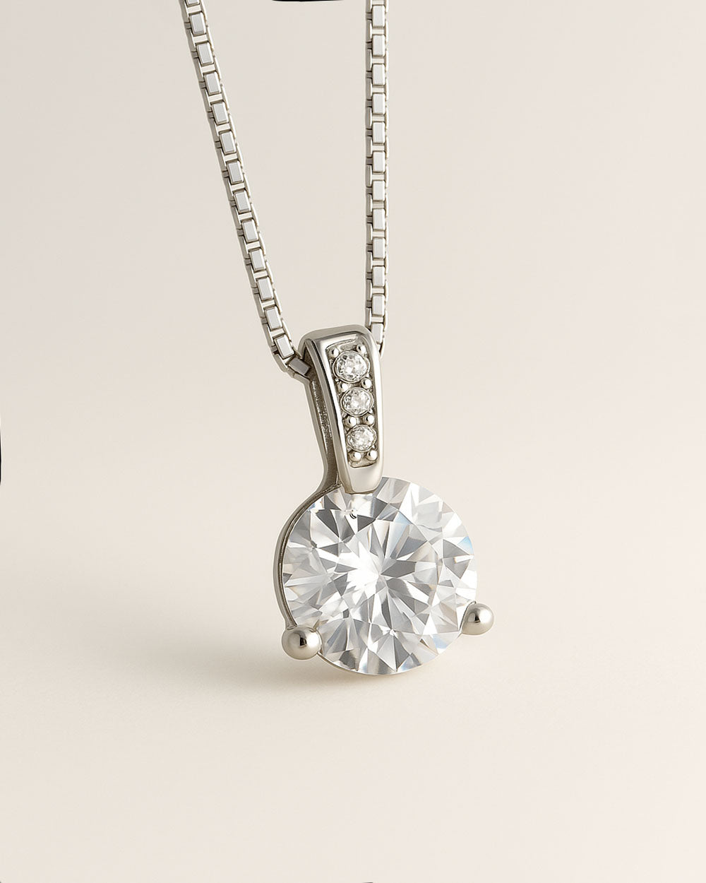 JewelryPalace 3.42ct Grün Siulierte Prinzessin Schliff Nano Russisch Saragd Anhänger Kette