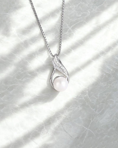 DANIEL CLIFFORD „Dalia“ Damen Halskette Silber 925 Anhänger Perle Süßwasserzucht Zirkonia Kristalle, 45cm Silberkette Perlenanhänger Sterlingsilber