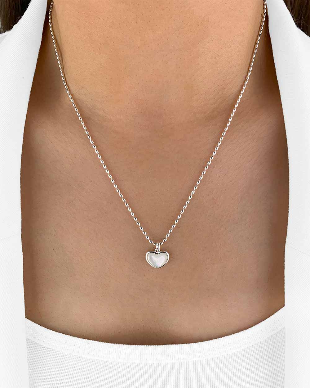 Damen Halskette Silber 925 Herz Anhänger Silberperlen Perlmutt weiß 'Angelie', filigrane Silberkette Herzanhänger, Kugelkette Sterlingsilber Herzkette