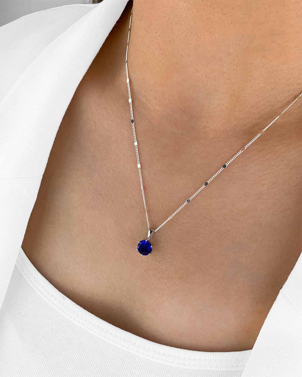 Damen Halskette Silber 925 Anhänger Kristall blau 'Marianne', filigrane Silberkette Kristallanhänger dünne Kette kleiner Stein Frauen Kristallkette