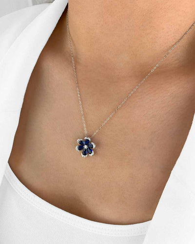 Damen Halskette Silber 925 Anhänger Blume Kristall blau 'Talira', filigrane Silberkette & blauer Blumenanhänger dünne Kette Blüte Blumenkette Zirkonia