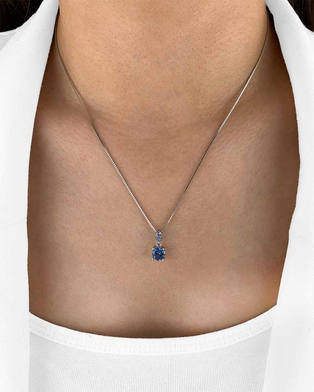 Damen Halskette Silber 925 Anhänger Kristall blau 'Maris', filigrane Silberkette Kristallanhänger, dünne Kette blauer Stein rund echt Sterlingsilber