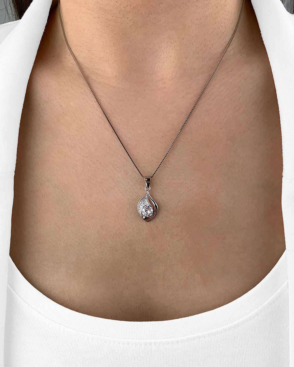 Daniel Clifford Damen Halskette Silber 925 Anhänger Zirkonia Kristall Tropfen Kette 45 cm Geschenk Frau Freundin Mutter Schwester