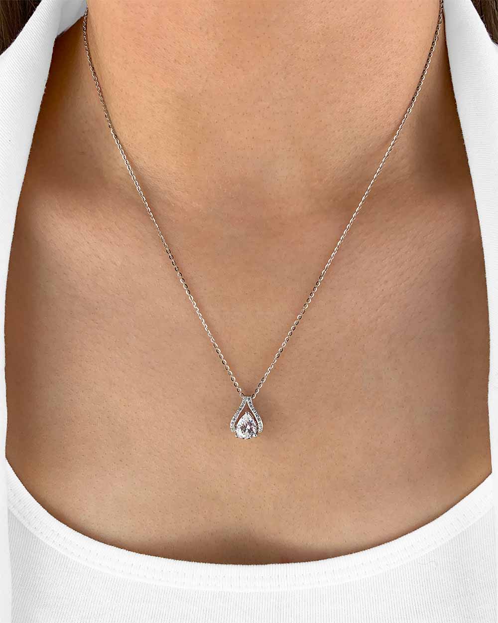 Damen Halskette Silber 925 rhodiniert Anhänger Kristall Tropfen 'Inara', filigrane Silberkette Kristallanhänger klein Stein dünne Kette Sterlingsilber