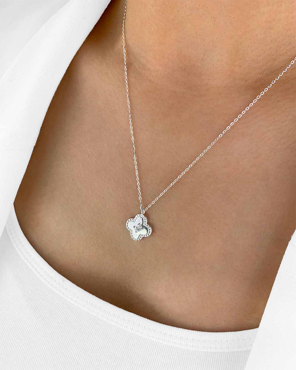 Damen Halskette Silber 925 Clover Anhänger Vierpass Kristall Stein 'Madlen', filigrane Silberkette Kristallanhänger rundes Viereck Quatrefoil Kette