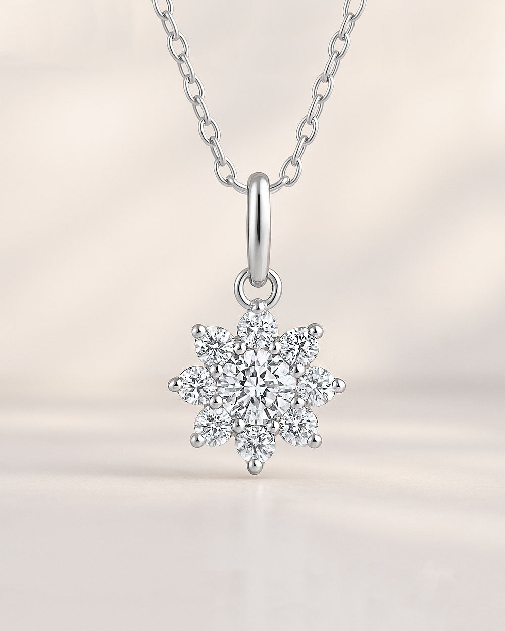 Damen Halskette Silber 925 Anhänger Blume Stern 'Gemma', filigrane Silberkette kleiner Blumenanhänger Kette dünne Blumenkette Steinchen Kristall