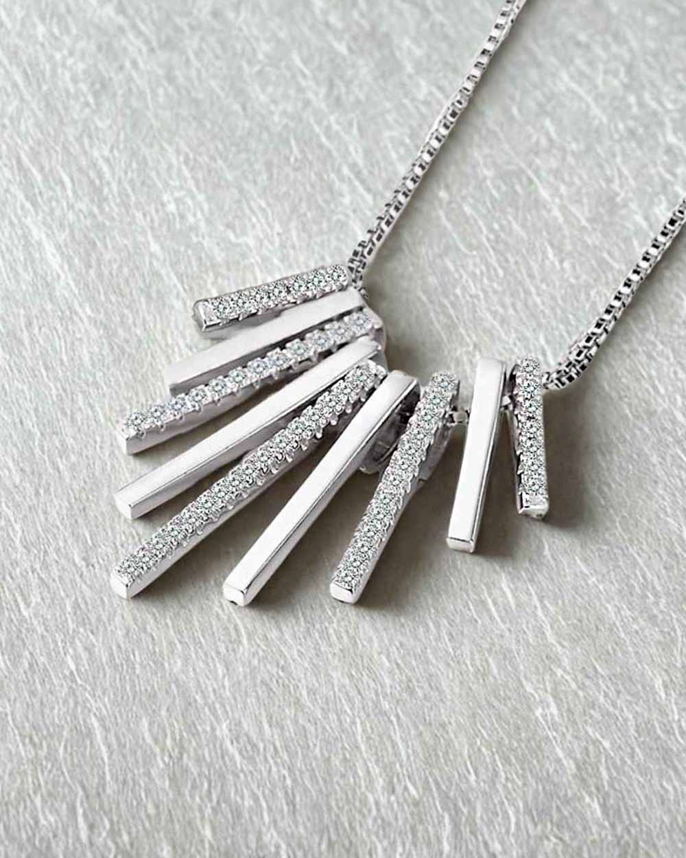 DANIEL CLIFFORD Emilia Damen-Halskette 925 Sterling-Silber I Zirkonia-Kristalle weiß (Kettenlänge: 45 cm) - Echtschmuck Geschenk für Sie
