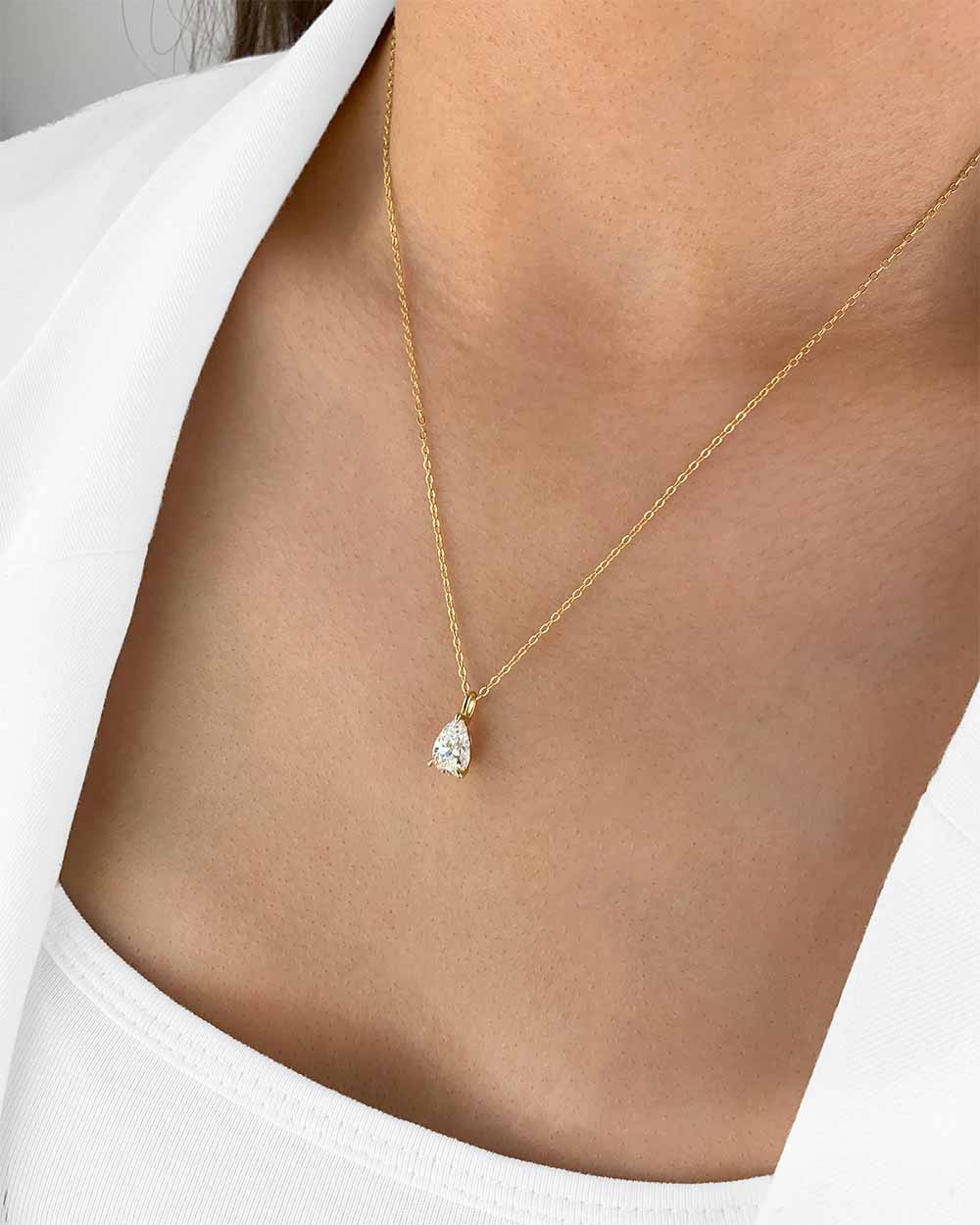 Damen Halskette Silber 925 Solitär Anhänger Kristall Tropfen 'Aurelia', filigrane Silberkette Kristallanhänger dünne Kette kleiner Stein tropfenförmig