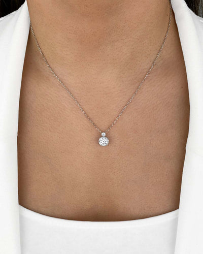 Damen Halskette Silber 925 Anhänger weißer Kristall 'Elea', 45cm dünne Silberkette Solitaire Anhänger rund Kette kleiner Stein weiß | Daniel Clifford 
