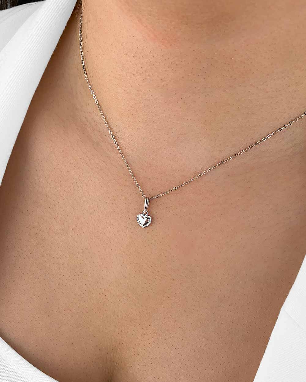 Damen Halskette Silber 925 Anhänger Herz 'Paula', filigrane Silberkette kleiner Herzanhänger Kette schlicht Herzkette Sterlingsilber, DANIEL CLIFFORD