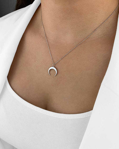 Damen Halskette Silber 925 Anhänger Halbmond 'Elara', filigrane Silberkette Mondanhänger dünne Kette Sichelmond Mondkette Mondsichel, DANIEL CLIFFORD