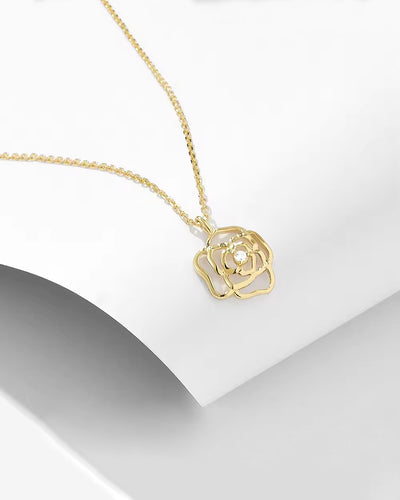 Damen Halskette Silber 925 vergoldet Anhänger Rosenblüte 'Rose', Rosenanhänger goldene Silberkette Blütenanhänger dünne Kette Blume Kristall Steinchen 
