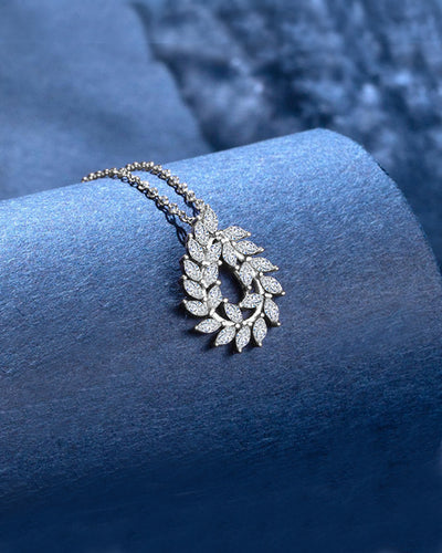 Damen Halskette Silber 925 Anhänger Lorbeer 'Laura' 45cm filigrane Silberkette rhodiniert Kette Kristall Lorbeerzweig Blattanhänger | Daniel Clifford