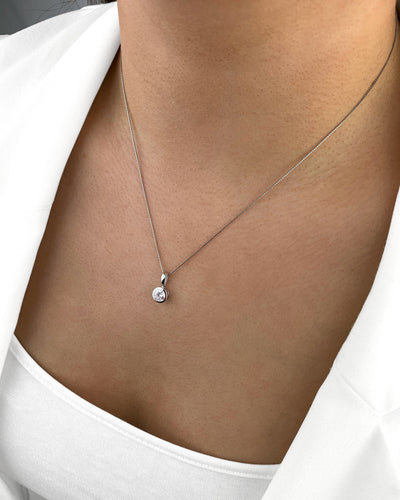 DANIEL CLIFFORD „Michelle“ Damen Halskette Silber 925 Anhänger Kristall Solitaire, 45cm rhodinierte Silberkette filigran Kette kleiner Stein schlicht