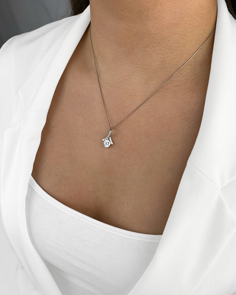 Damen Halskette Silber 925 Anhänger Kristall 'Anabel', 45cm filigrane Silberkette Solitaire Steinanhänger dünne Kette kleiner Stein | Daniel Clifford