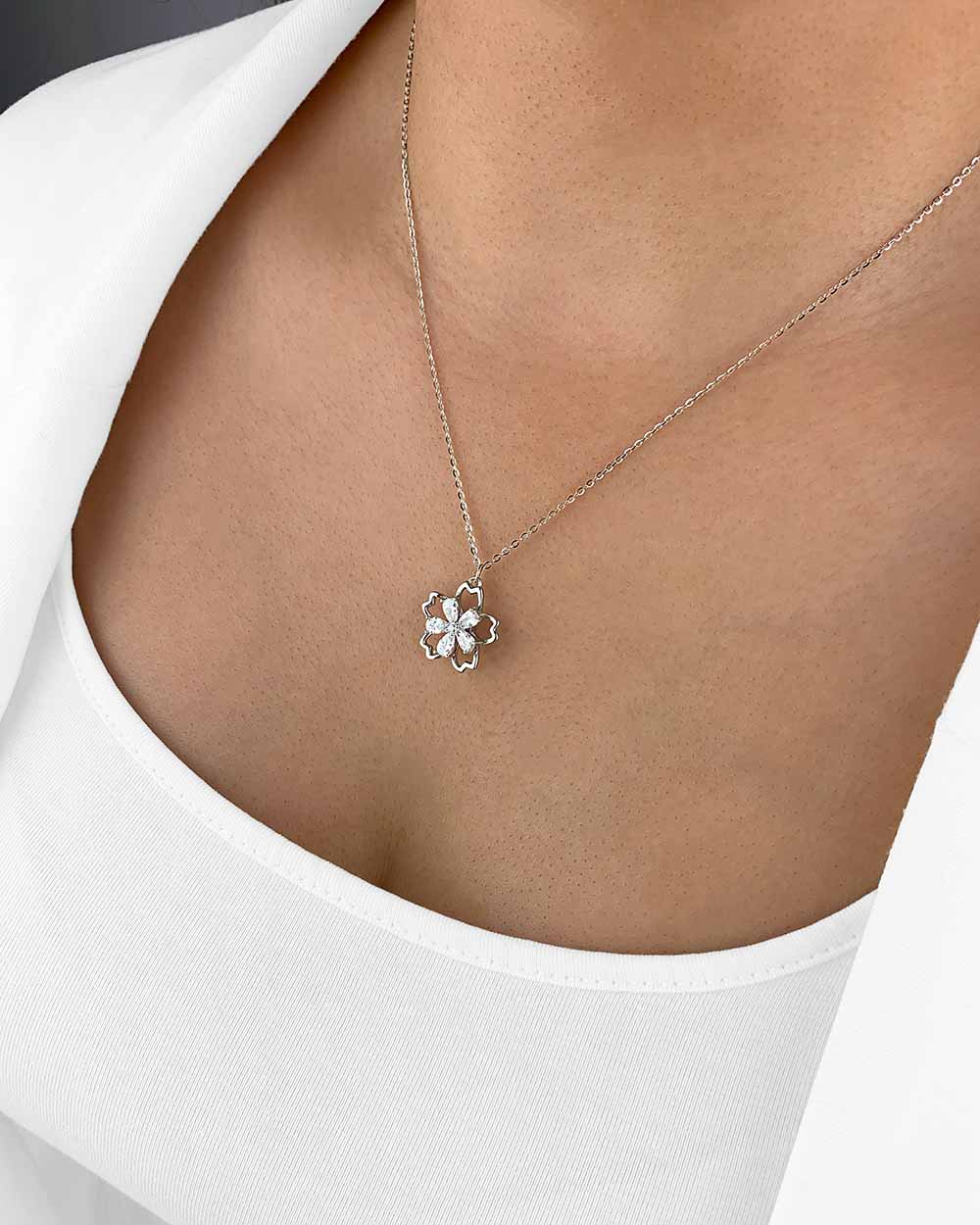 Damen Halskette Silber 925 Anhänger Blume Kristall 'Bibi', filigrane Silberkette drehender Kristallanhänger dünne Kette Blumenanhänger DANIEL CLIFFORD