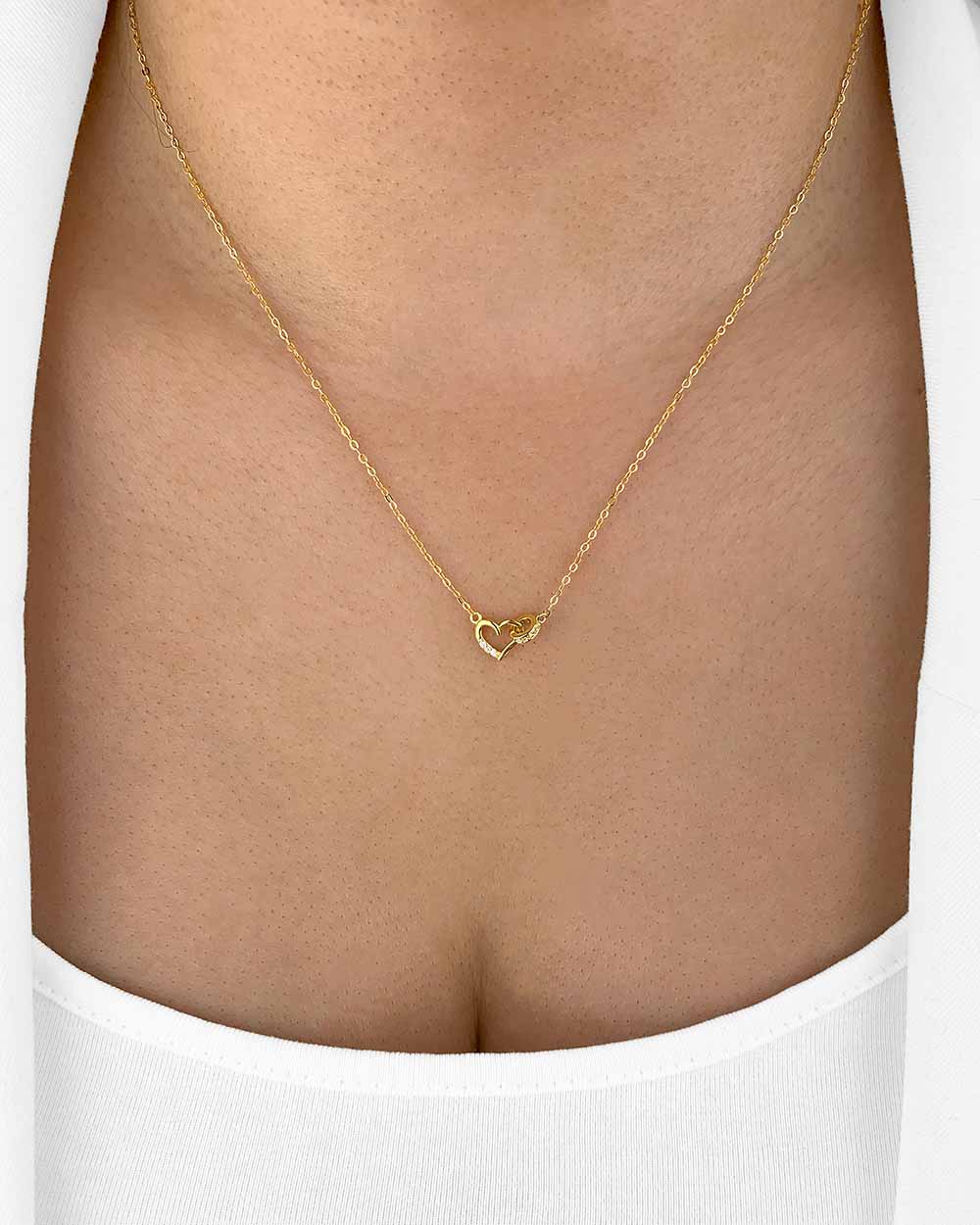 Damen Halskette Silber 925 vergoldet Anhänger Herz Kristalle 'Josie', goldene Silberkette kleiner Herzanhänger filigran, dünne Kette Ring Herzkette