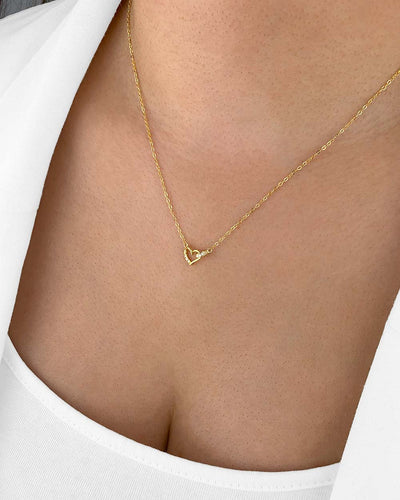 Damen Halskette Silber 925 vergoldet Anhänger Herz Kristalle 'Josie', goldene Silberkette kleiner Herzanhänger filigran, dünne Kette Ring Herzkette