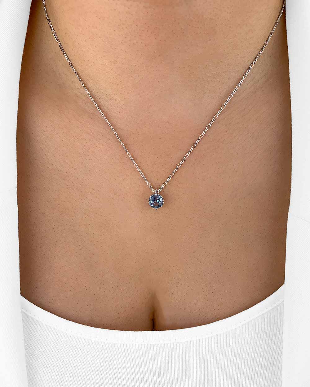 Damen Halskette Silber 925 Anhänger Kristall blau 'Elora', filigrane Silberkette Kristallanhänger klein, Figaro Kette Stein hellblau, DANIEL CLIFFORD