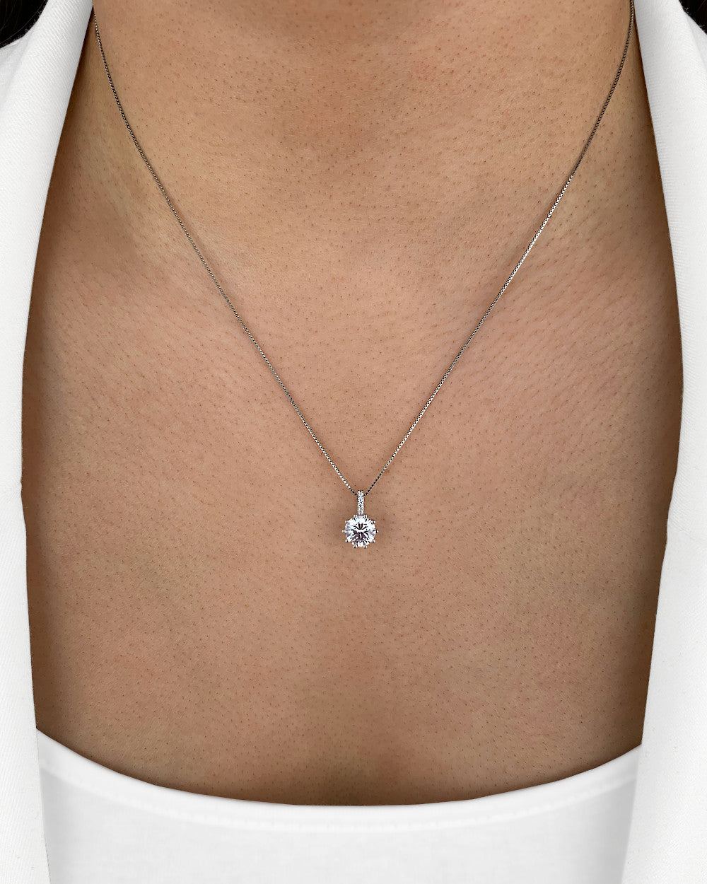 Damen Halskette Silber 925 Anhänger Kristall 'Beth', 45cm filigrane Silberkette Solitaire Anhänger Kette kleiner Stein schlicht | Daniel Clifford
