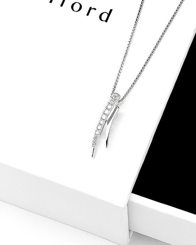 Daniel Clifford Halskette Silber 925 Anhänger Tiger Zahn zackig eckig Zacken Kristall Pendant Collier Silberkette Lexie Schmuck Geschenk Frau Freundin Mutter Schwester