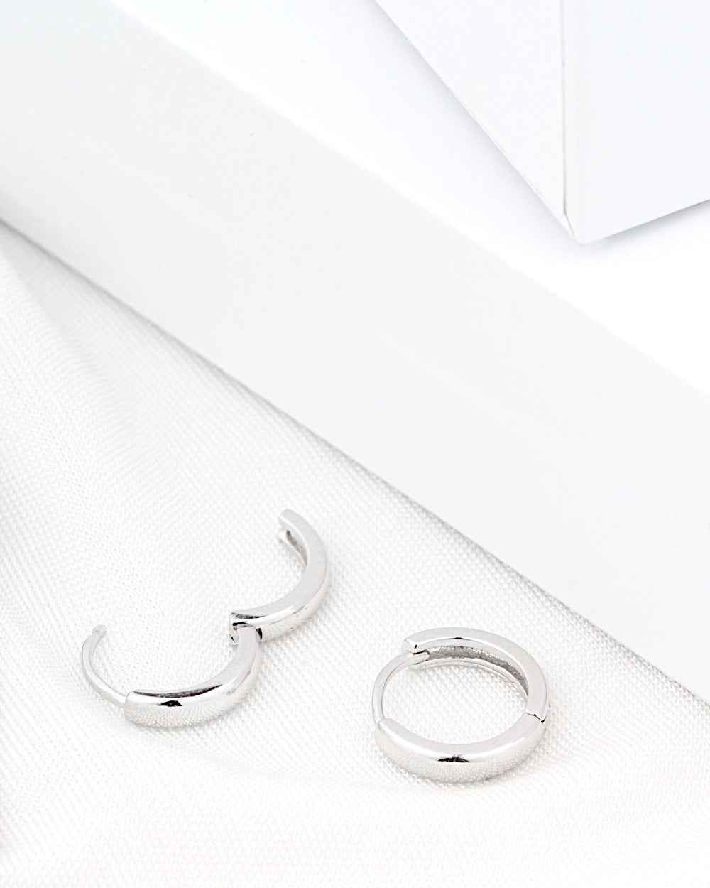 DANIEL CLIFFORD Mia Ohrringe Silber 925 Creolen I Echtschmuck für Frauen aus Sterlingsilber + Geschenk-Box für Sie