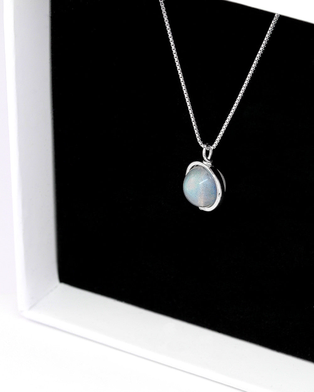 Daniel Clifford Damen Halskette Mondstein Anhänger Moonstone Silberkette Pendant Collier Schmuck Geschenk Frau Freundin Mutter Schwester