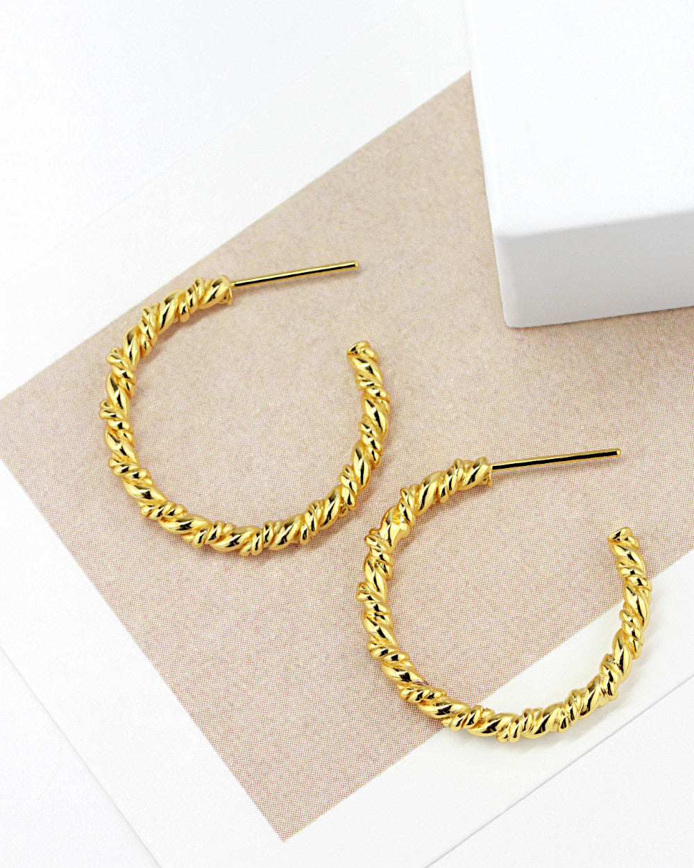 DANIEL CLIFFORD „Jolie“ Damen Creolen Ohrringe Silber 925 vergoldet 18k Gold, 24mm gedrehte Creolen aus Sterlingsilber und Gelbgold, twisted hoops
