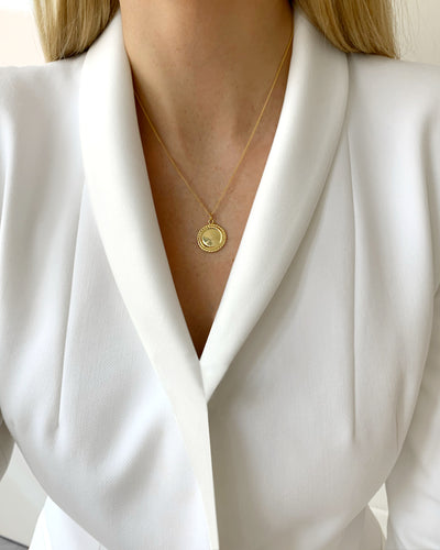 DANIEL CLIFFORD „Dina“ Damen Halskette Silber 925 vergoldet 18k Gold mit Anhänger Plättchen, Kette mit rundem Anhänger, größenverstellbar